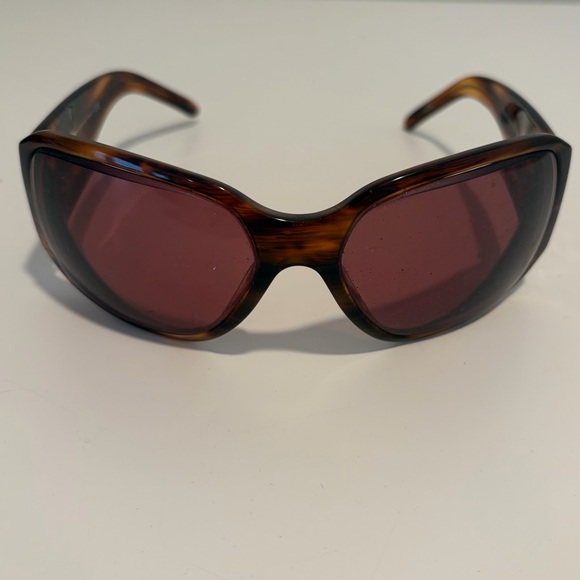 Versace Tortoise Shell Pattern Sunglasses - Picture 2 of 12